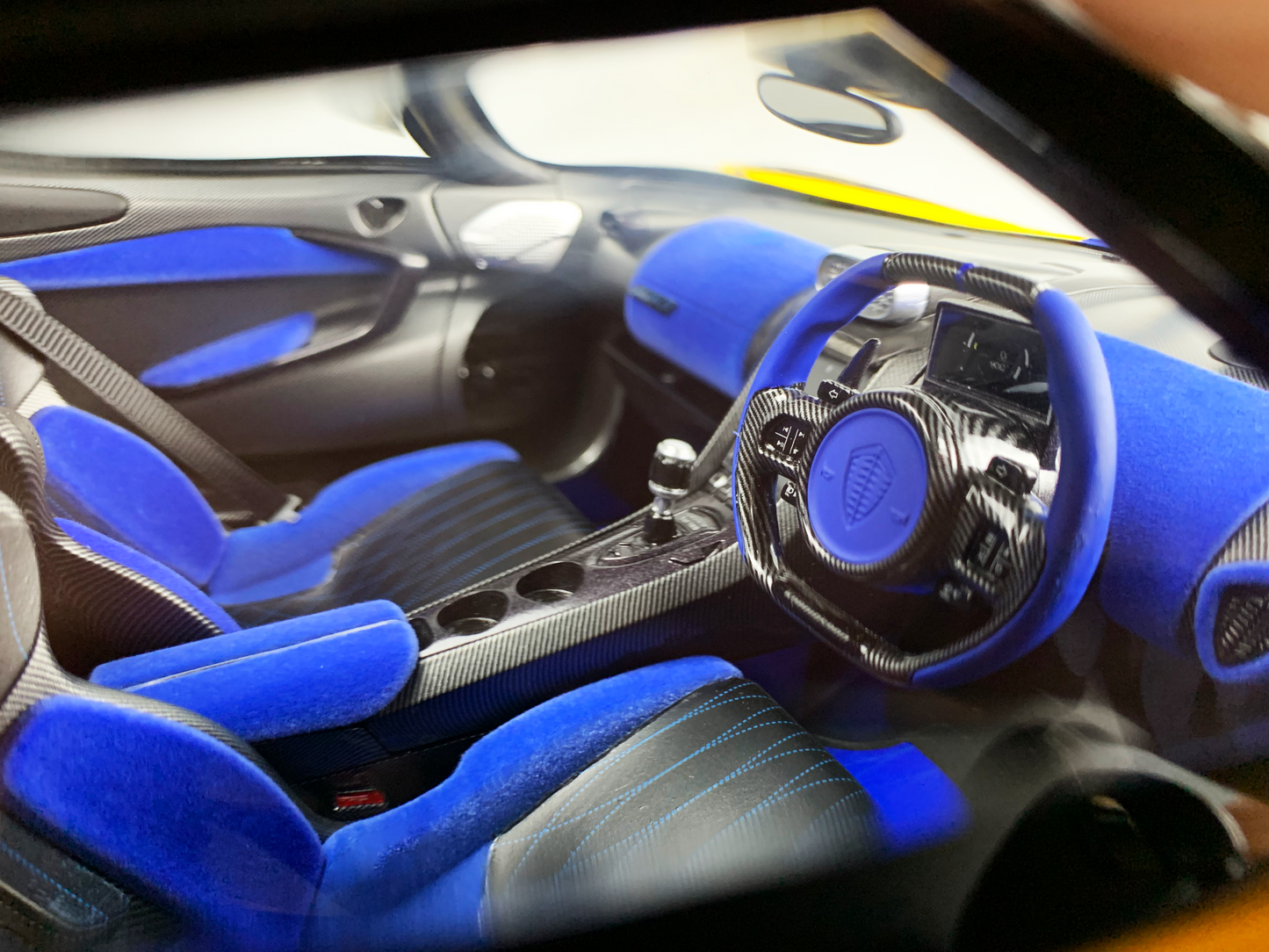 Koenigsegg Jesko – Swedish Flag Edition 1:8