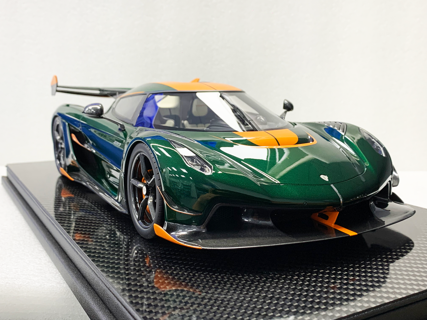 Koenigsegg Jesko – Heritage Green Edition 1:12