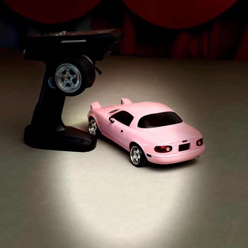 BlinkBuddy 1:18 Pro Drift RC Car – High-Performance Remote Control Car with LED Eyes & Drift Tires