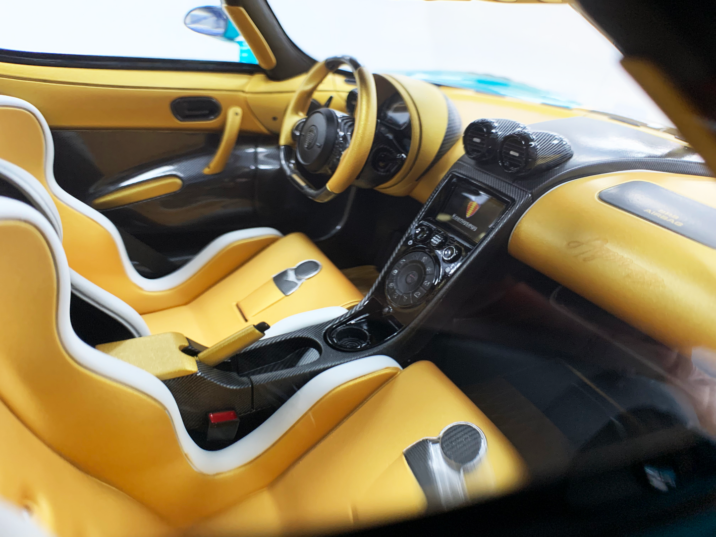 Koenigsegg Jesko – Ocean Blue Edition 1:8