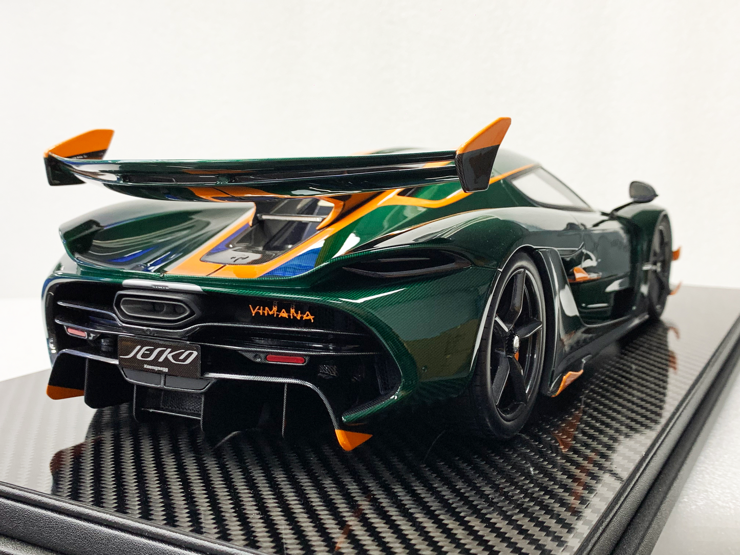 Koenigsegg Jesko – Heritage Green Edition 1:12