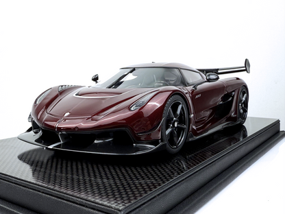 Koenigsegg Jesko – Red Tinted Carbon Edition 1:18