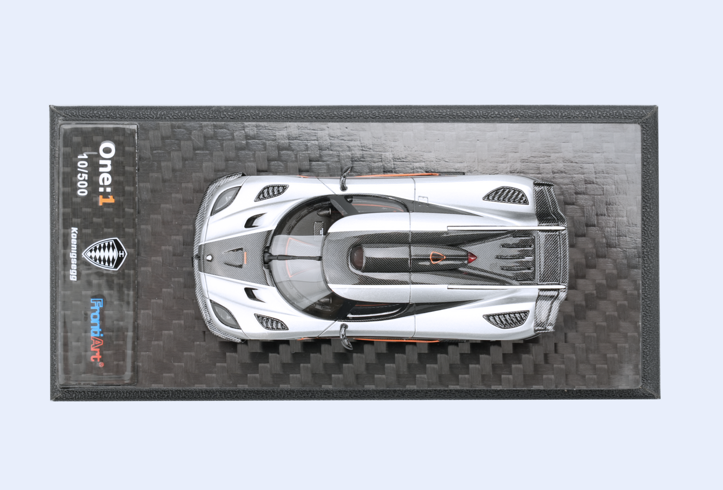 Koenigsegg One:1 – Open Silver Edition 1:64