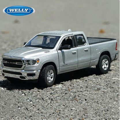 Tuff Dodge RAM 1500 Pickup – 1:24 Metallmodellbil för Lek & Samling | Perfekt Barngåva!